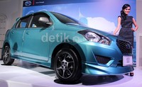 Datsun GO Panca hatchback tersedia dalam 5 pilihan warna yang menarik, diantaranya Jade, White Solid, Silver Metallic, Gray Metallic dan Black Solid.