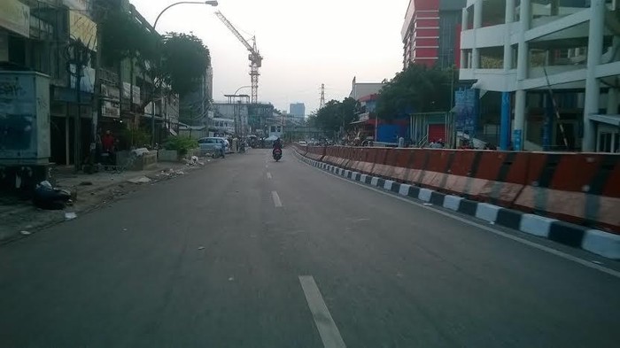 Melongok Sepinya Kawasan Tanah Abang Saat Massa Prabowo Berdemo