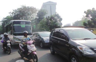 Lalin Sekitar Monas Macet, TransJ Koridor 1 Dialihkan