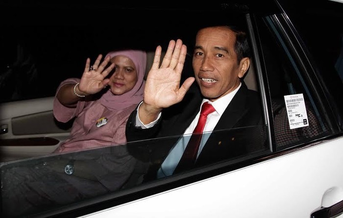 Jelang Putusan MK, Jokowi Rapat Paripurna di DPRD DKI