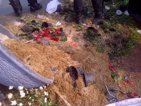 Massa Prabowo Rusak Taman, Ahok: Biar Publik Menghukum Secara Sosial