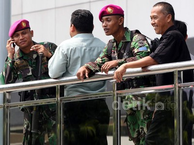 Mal dan Perkantoran di Thamrin Dijaga Ketat