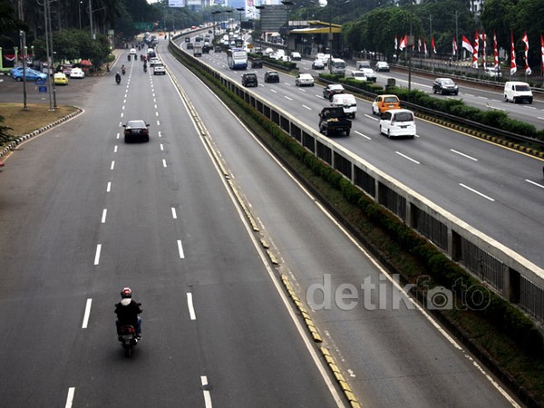 Jelang Pengumuman MK, Tol Dalam Kota Sepi
