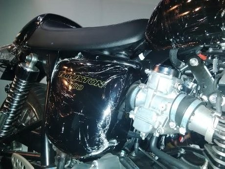 Bentuknya Mirip Karburator, Triumph: Kami Sudah Injeksi