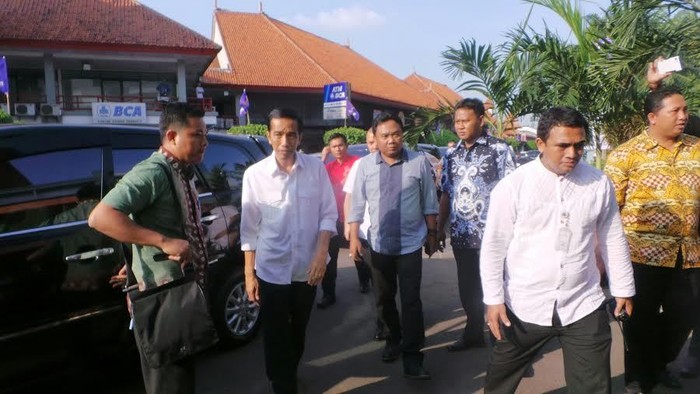 Hadiri Halalbihalal NasDem, Jokowi Datang Tanpa Pengawalan Paspampres