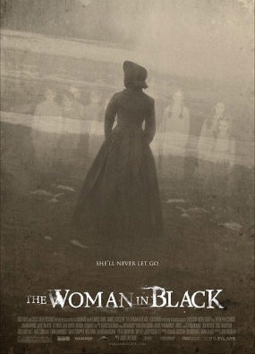 Teror Wanita Bergaun Hitam Belum Berakhir