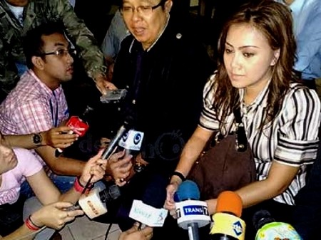 Jadi Korban Hanung Palsu, Rency Milano Diminta Kirim Foto Payudara