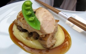 Hari Ini Chef Akira Back Resmikan Restorannya di Jakarta