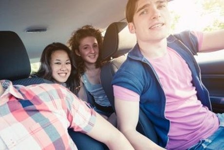 Mau Selamat? Ini Tugas Penumpang Mobil