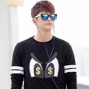 Seo In Guk ke Bali untuk Pemotretan Majalah