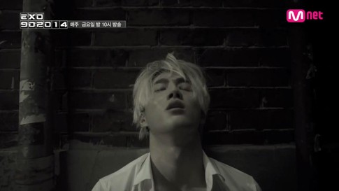 Begini Akting Suho untuk Remake Video g.o.d di EXO 90:2014