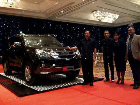 Isuzu MU-X Diluncurkan di Surabaya