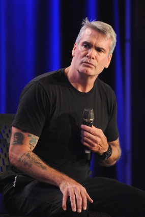 Penyanyi Punk Ini Kritik Keputusan Bunuh Diri Robin Williams, Lalu Minta Maaf