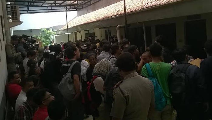 Hadapi Sidang Perdana, Terdakwa Kasus JIS Jadi Primadona