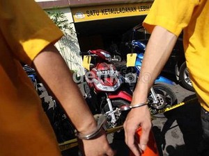 Begini Modus Komplotan Perampas Motor