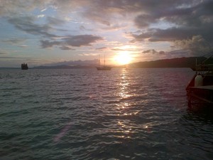 Saonek Monde, Pulau untuk Melihat Sunset Tercantik di Raja Ampat