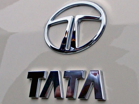 Tata Motors Kerjasama dengan Land Rover Bikin 2 SUV