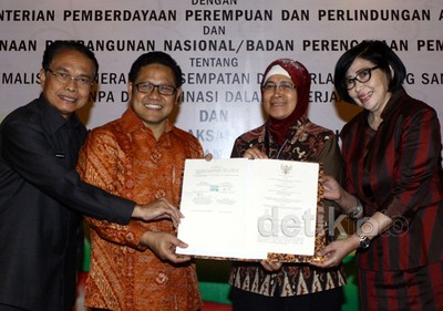 Kemenakertrans Tandatangani MoU Optimalisasi Tenaga Kerja