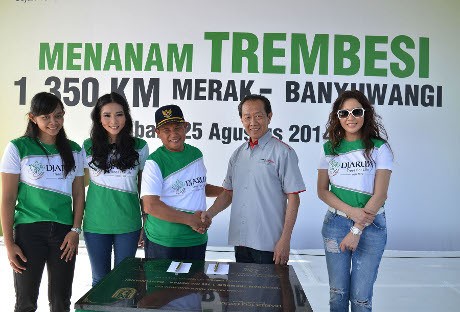 Ketika Duo Maia Peduli Lingkungan Hidup Ketika Duo Maia Peduli Lingkungan Hidup