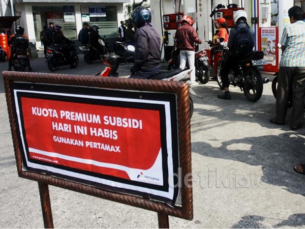 Premium Habis, Warga Antri Beli Pertamax