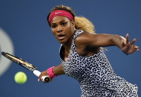 Serena Menang Mudah, Azarenka Kerja Keras