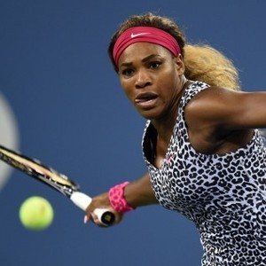 Serena Menang Mudah, Azarenka Kerja Keras