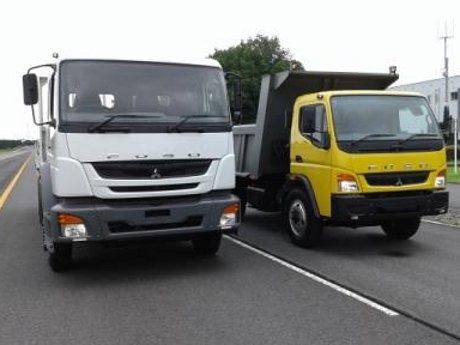 Truk Baru Fuso Hanya untuk Negara Berkembang
