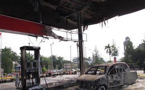 Begini Rupa Mobil dan SPBU yang Terbakar di Kawasan Sentul City