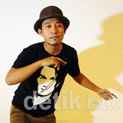 Ulang Tahun, Denny Cagur Disuruh Kuras Kolam