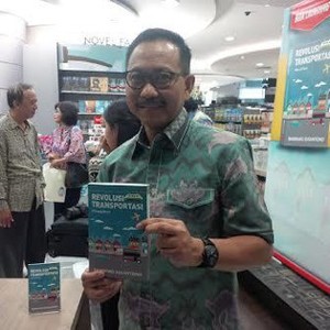Cerita Wamenhub dari Mega Proyek Jalur Ganda KA Hingga Bandara Baru