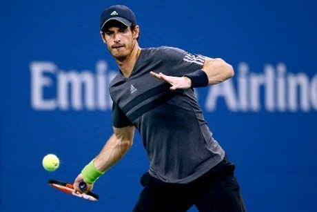 Menang Tiga Set Langsung, Murray ke Babak Ketiga