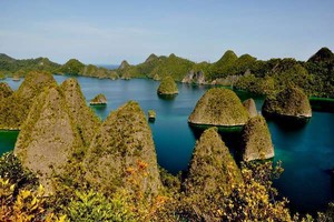 Raja Ampat, Komodo & Kepulauan Seribu yang Bikin Penasaran