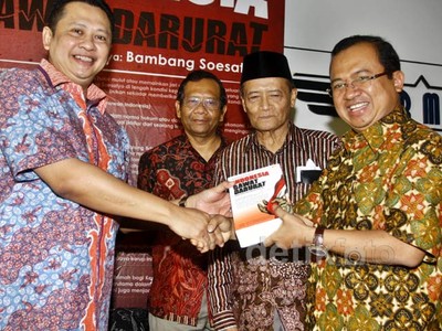 Politisi Golkar Kritik Kepemimpinan SBY Lewat Buku