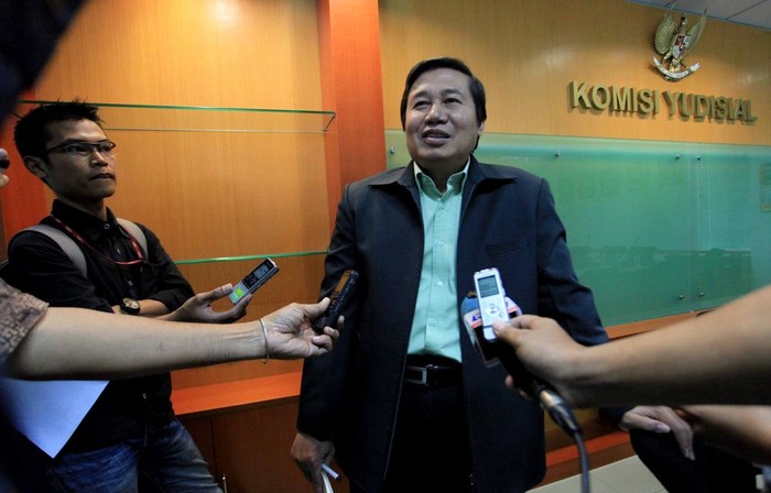 Datangi Parlemen, KY Harap DPR Terima 5 Calon Hakim Agung yang Diajukan