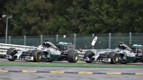 Rosberg Kabarnya Didenda Mercedes Akibat Insiden dengan Hamilton di Spa