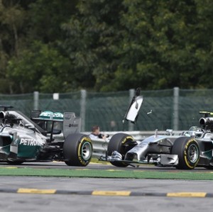 Rosberg Kabarnya Didenda Mercedes Akibat Insiden dengan Hamilton di Spa
