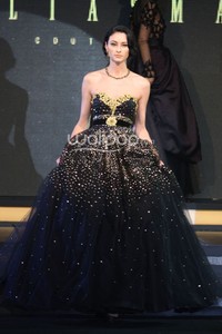 Barli Asmara feat Dian Sastrowardoyo The Royal Secret Molto Black & Gold. The Space at Panin Bank. Senayan City. Jakarta. [Foto: Mohammad Abduh/Wolipop]