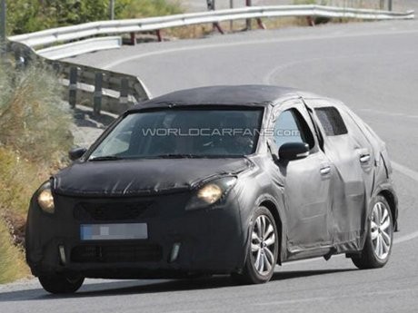 Suzuki Ngetes Kakak Swift