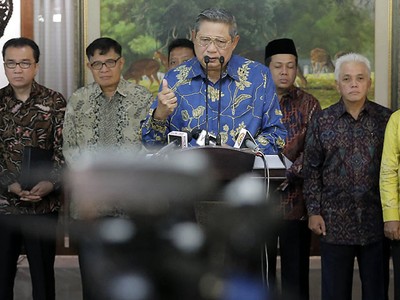 SBY Bertemu Koalisi Merah Putih