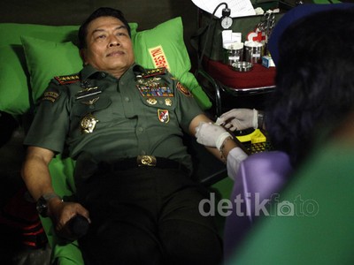 Donor Darah TNI Raih Rekor MURI