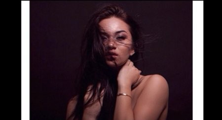 Makin Seksi, Ariel Tatum Pajang Foto Topless? Makin Seksi, Ariel Tatum Pajang Foto Topless?