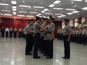 Kapolri Lantik 16 Jenderal