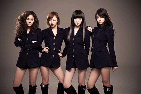#RIPEunBi, Para Bintang KPop Sampaikan Belasungkawa untuk EunB