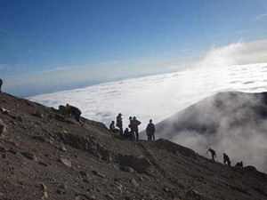 Belajar dari Bencana Lewat Film Mahaguru Merapi