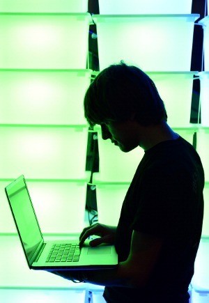 7 Serangan Hacker yang Menghebohkan Dunia