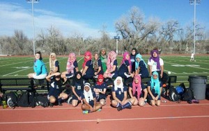 Tim Sepakbola Wanita Ini Kompak Pakai Jilbab untuk Protes Larangan Berhijab