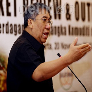 Rogoh Rp 10 Juta dari Uang Saku, Wamendag Minta Mahasiswa Berbisnis