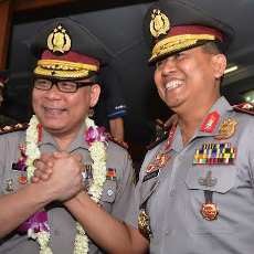Tongkat Komando Kapolda Jatim Berganti ke Irjen Pol Anas Yusuf