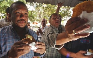 Tingkat Obesitas Penduduk Venezuela Meningkat Saat Alami Kerawanan Pangan