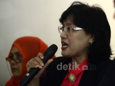 Diskusi Membahas Rencana Pengurangan Subsidi BBM